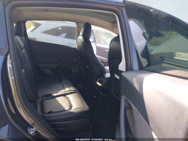 2023 TESLA MODEL Y 7SAYGAEE9PF945648 Photo 7