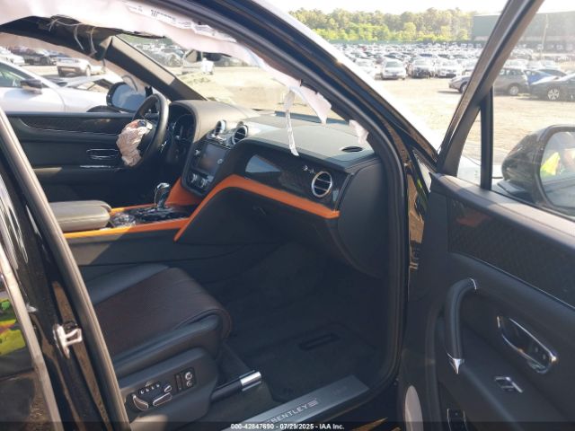 2020 BENTLEY BENTAYGA SJAAM2ZV9LC029682 Photo 4