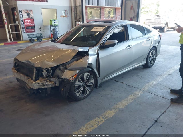 Honda l15b7 2018 2HGFC1F38JH642439 Image 2