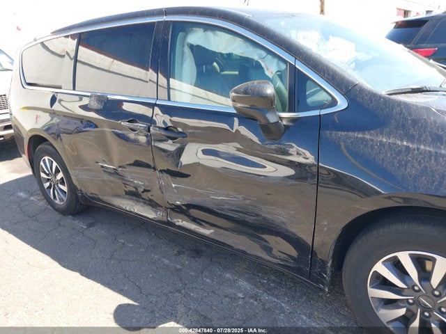 Chrysler 2023 2023 2C4RC1L73PR510162 Image 6