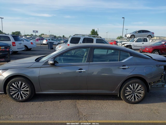 1N4BL4DW2PN365692 Nissan 2023