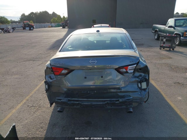 1N4BL4DW2PN365692 Nissan 2023