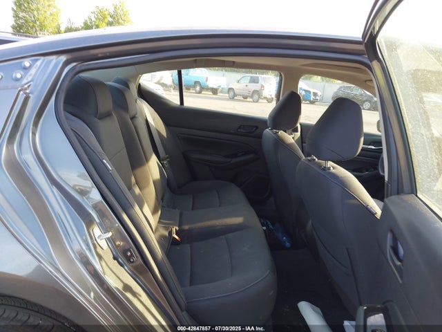 1N4BL4DW2PN365692 Nissan 2023