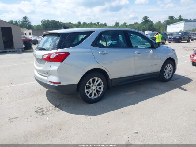 2018 CHEVROLET EQUINOX 2GNAXHEV8J6271813 Photo 3