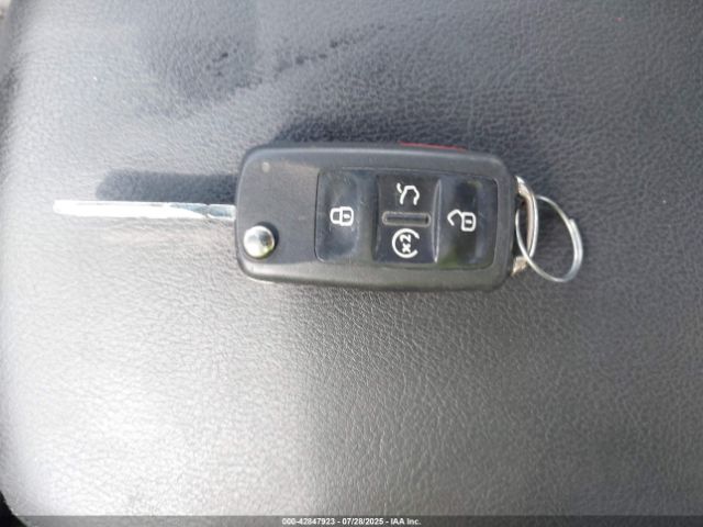 2014 VOLKSWAGEN PASSAT 1VWCT7A32EC118088 Photo 10