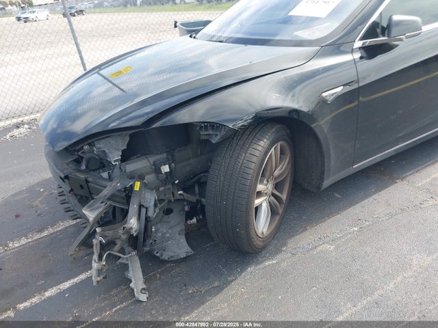 2013 TESLA MODEL S 5YJSA1CG3DFP25958 Photo 5