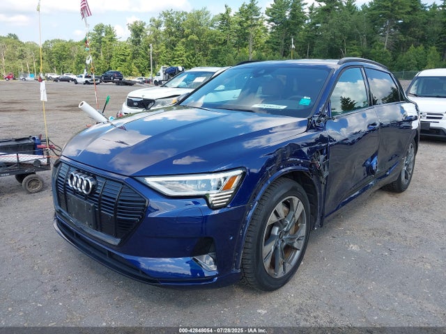 2022 AUDI E-TRON WA1AAAGE1NB037654 Photo 1