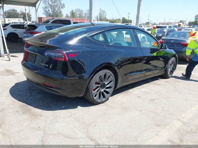 2021 TESLA MODEL 3 5YJ3E1EC8MF988448 Photo 3