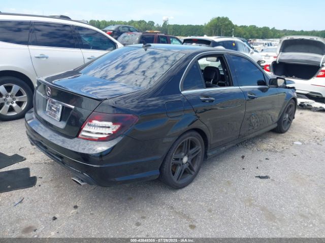 2013 MERCEDES-BENZ C 350 WDDGF5HB4DR258643 Photo 3