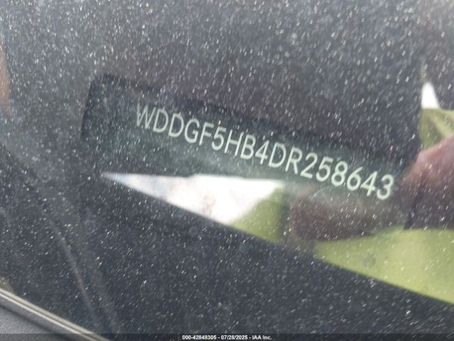 2013 MERCEDES-BENZ C 350 WDDGF5HB4DR258643 Photo 8