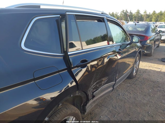 3VV2B7AX6MM103449 Volkswagen Tiguan