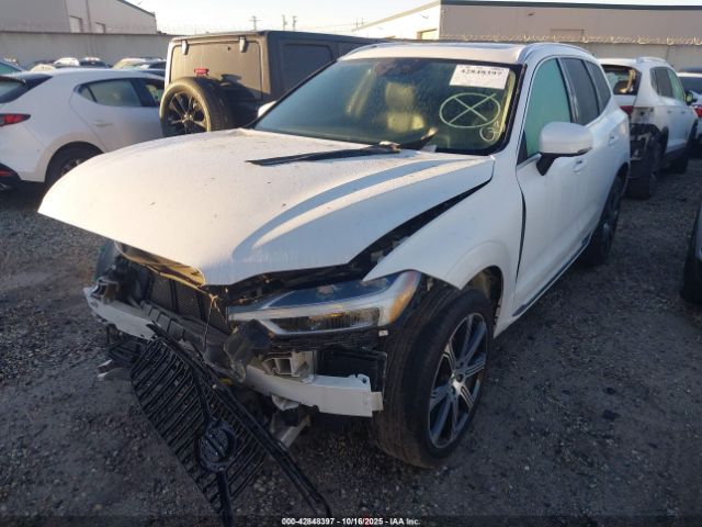 2021 VOLVO XC60 YV4102DL5M1697764 Photo 1