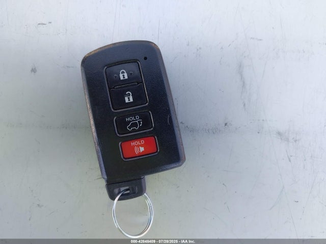 Toyota 2ar-fe 2016 JTMWFREV5GJ081437 Image 11