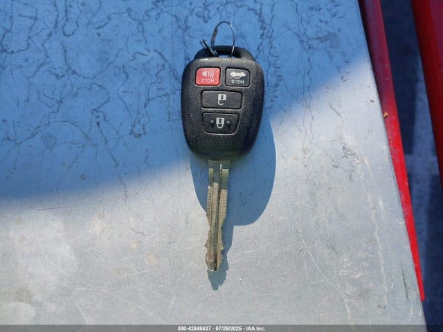 Toyota 2zr-fe 2019 2T1BURHE4KC125870 Image 11