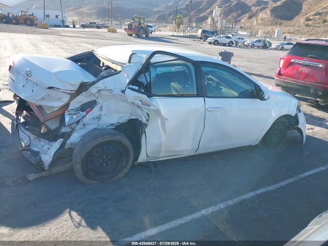 Toyota 2zr-fe 2019 2T1BURHE4KC125870 Image 14