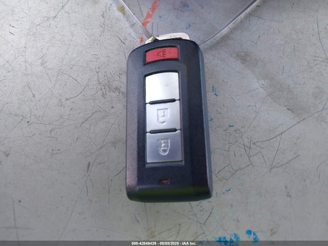JA4AP4AW7HZ019043 Mitsubishi Outlander Sport 2.4 Sel
