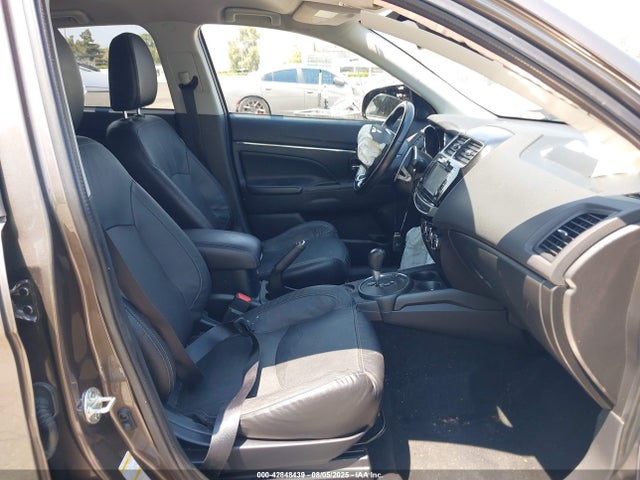JA4AP4AW7HZ019043 Mitsubishi Outlander Sport 2.4 Sel
