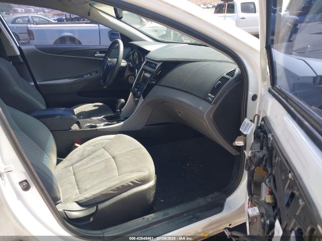 Hyundai gamma 2014 5NPEB4AC9EH898981 Image 5