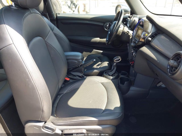 2018 MINI HARDTOP WMWXP5C50J2H29457 Photo 4