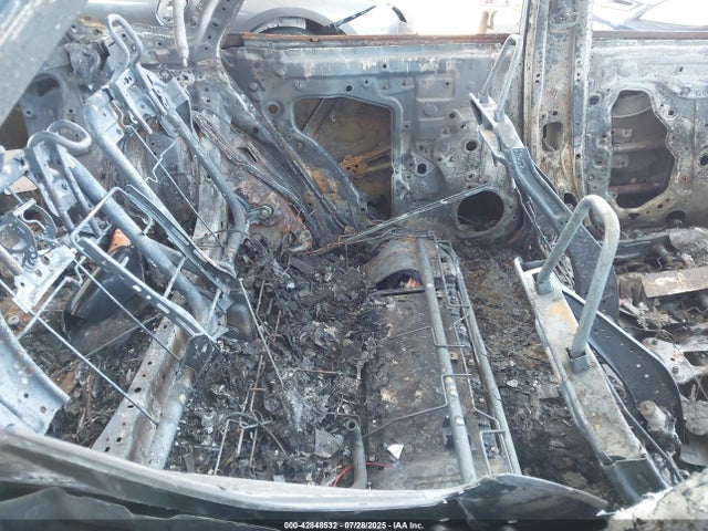 JTDACAAJ5S3025888 Toyota a25a-fxs