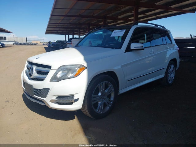 Mercedes-Benz Glk-Class 2015 WDCGG8JB9FG361360 Image 2