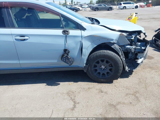 Subaru naturally aspirated 2018 JF2GTABC1JH314246 Image 17