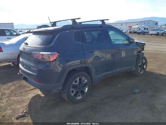 Jeep 2017 2017 3C4NJDDB3HT667889 Image 4