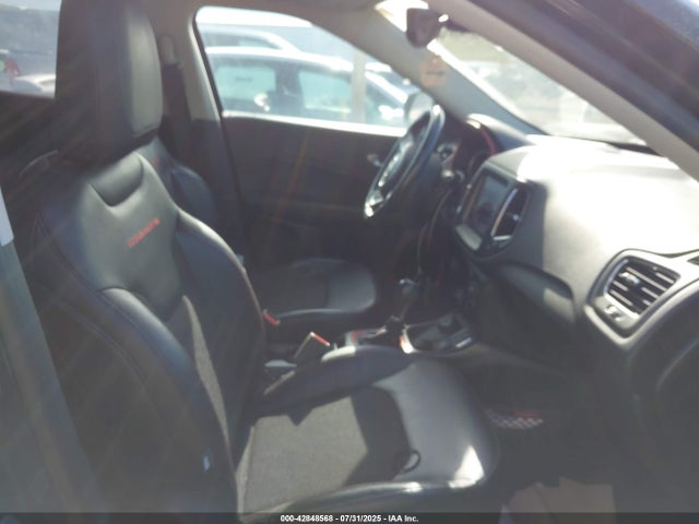 Jeep 2017 2017 3C4NJDDB3HT667889 Image 5