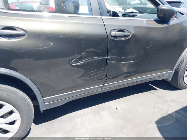 JN8AT2MT7GW007096 Nissan Rogue