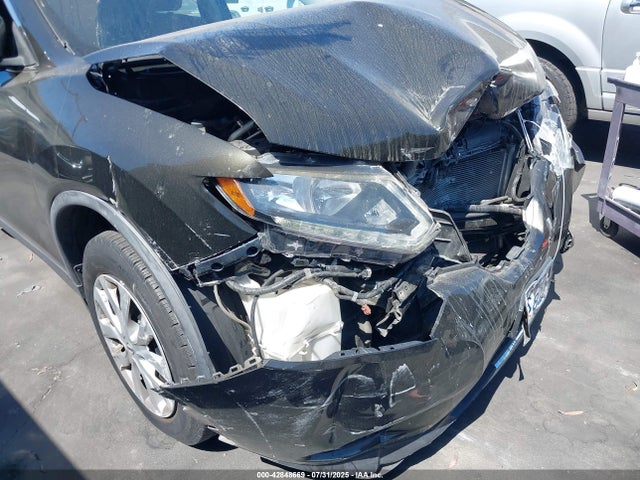 JN8AT2MT7GW007096 Nissan Rogue