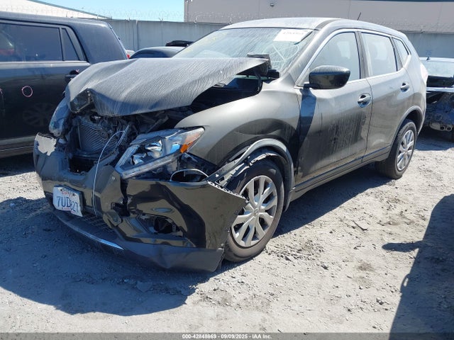 JN8AT2MT7GW007096 Nissan Rogue