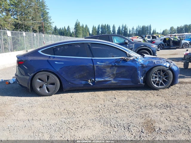 Tesla 2019 2019 5YJ3E1EAXKF309632 Image 12