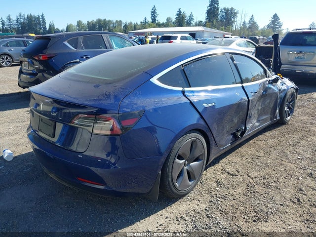 2019 TESLA MODEL 3 5YJ3E1EAXKF309632 Photo 3