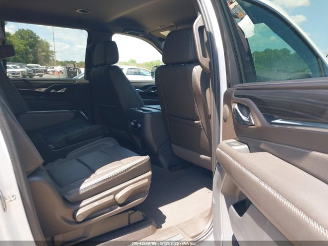 2023 GMC YUKON XL 1GKS1JKLXPR300092 Photo 7