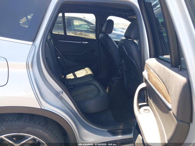 WBXHU7C39J5H40985 BMW 2018
