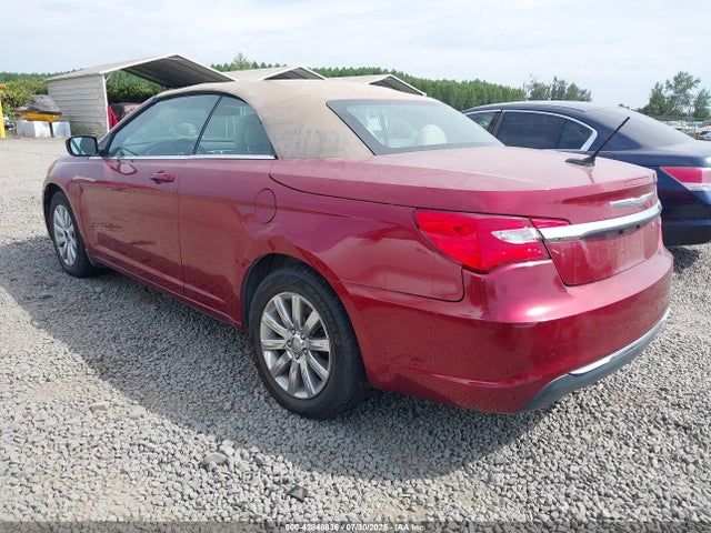Chrysler 2014 2014 1C3BCBEB6EN157908 Image 3