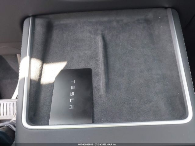 2026 TESLA MODEL Y 7SAYGDEE8TA400159 Photo 10
