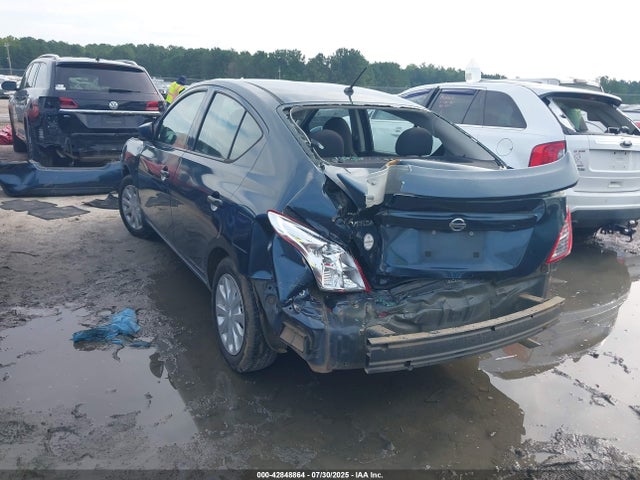 Nissan Versa 2017 3N1CN7AP0HL855043 Image 3