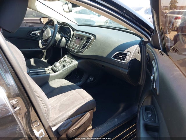 1C3CCCFB3FN735358 Chrysler 200