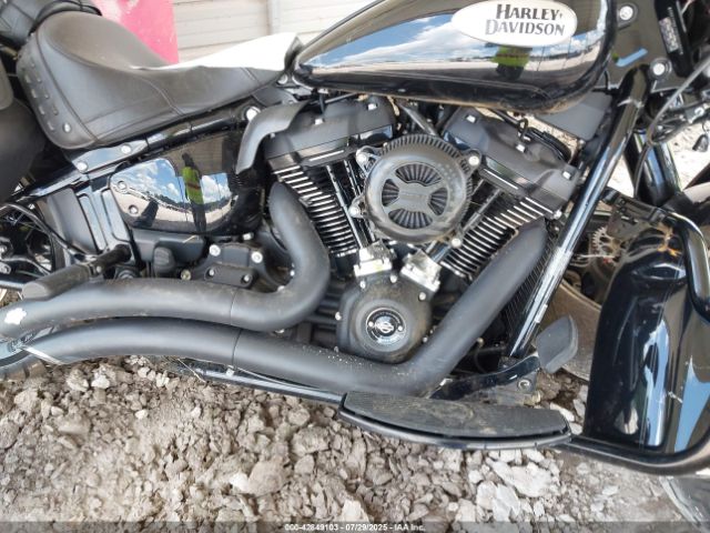 2023 HARLEY-DAVIDSON FLHCS 1HD1YBK19PB036801 Photo 7