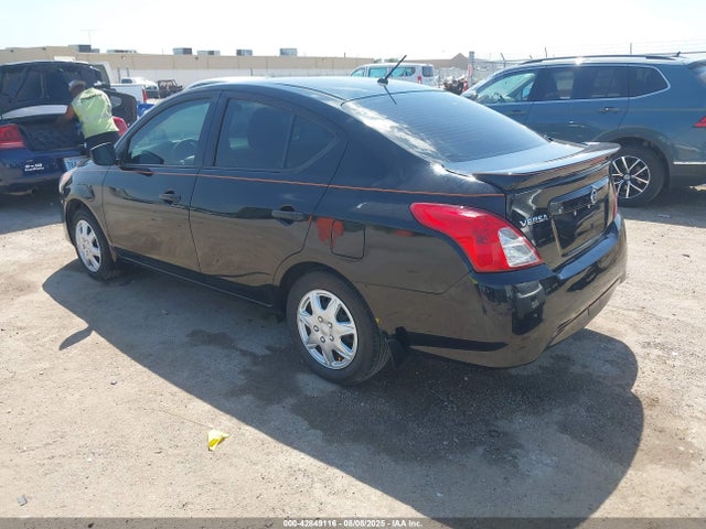 3N1CN7AP0JL830181 Nissan 2018