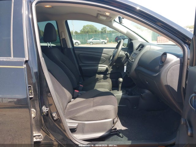 3N1CN7AP0JL830181 Nissan 2018