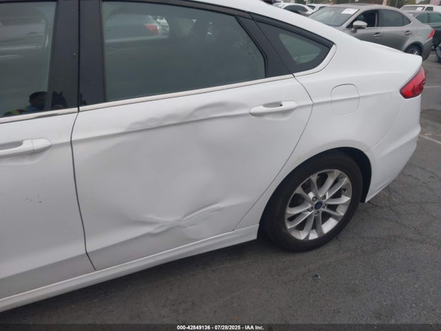 Ford 2019 2019 3FA6P0LU1KR205310 Image 6