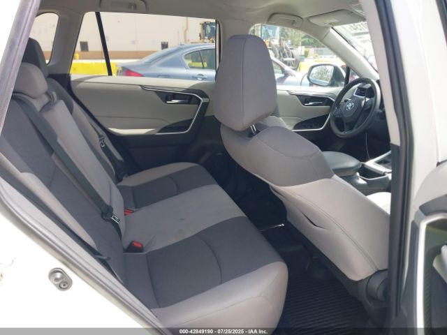 2022 TOYOTA RAV4 2T3W1RFV0NC206972 Photo 7