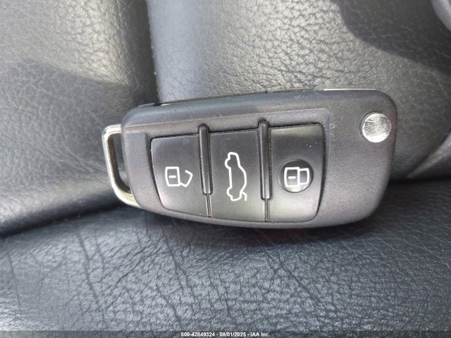 2015 AUDI Q3 WA1EFCFS8FR010563 Photo 10