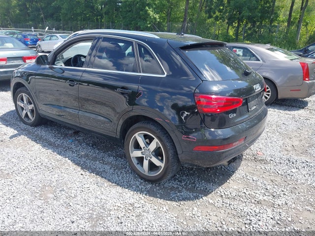 2015 AUDI Q3 WA1EFCFS8FR010563 Photo 2