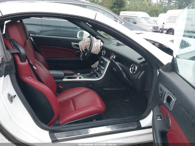 Mercedes-Benz SLK-Class 2014 WDDPK4HA0EF088507 Image 5