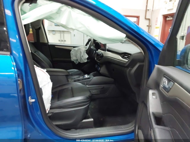 1FMCU9H68MUA94492 Ford dragon di tc