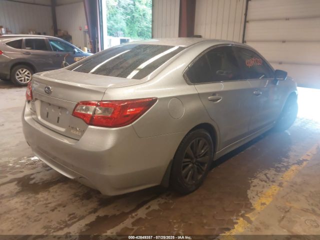 2015 SUBARU LEGACY 4S3BNAA65F3047907 Photo 3