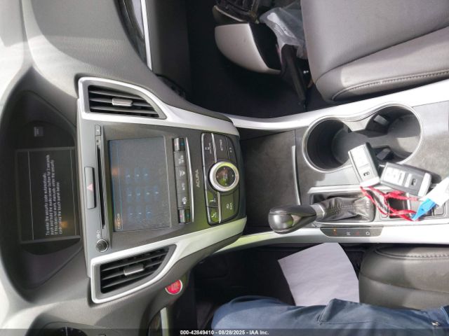 2019 ACURA TLX 19UUB1F32KA001894 Photo 10